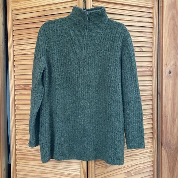 L.L. bean knit boucle wool-blend sweater - Picture 2 of 7